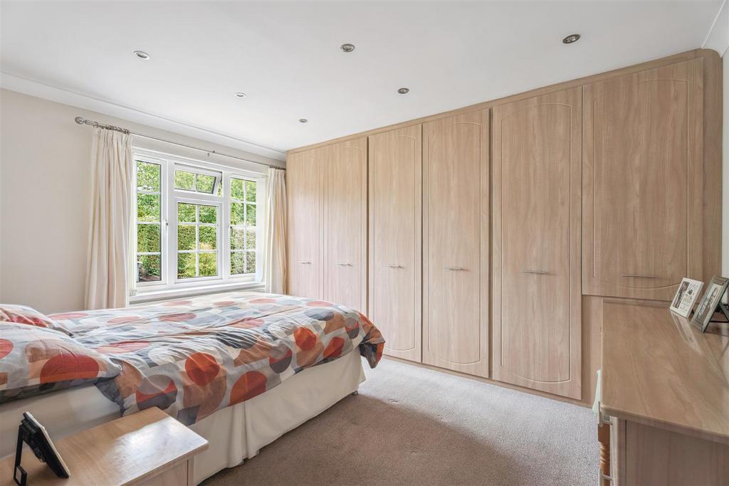 Principal bedroom