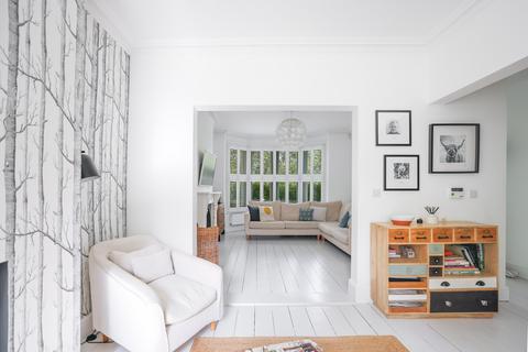 undefined, Kensington Avenue, Cheltenham, GL50