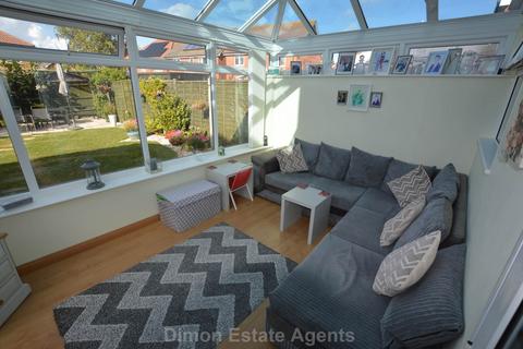 3 bedroom semi-detached house for sale, Wessex Close, Lee On The Solent