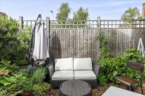 1 bedroom apartment for sale, Gastein Road, Hammersmith, London, W6