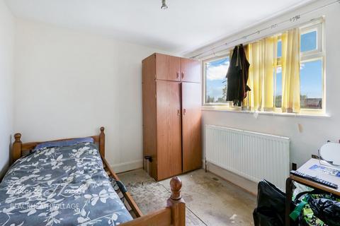 20 Zangwill Road, London, SE3 8EU