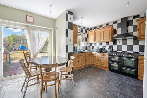 undefined, Zangwill Road, London SE3
