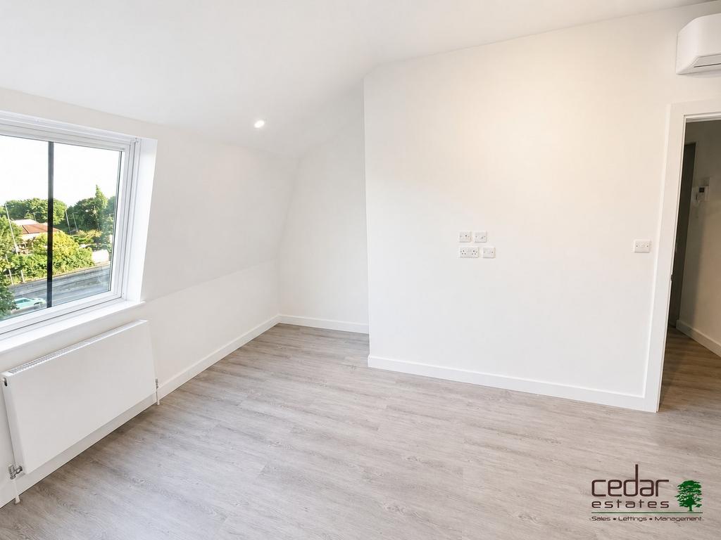 Apartment in London, Brent Cross - View 4
