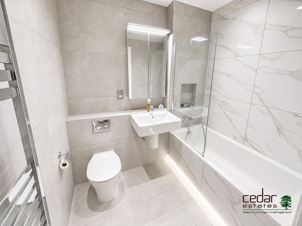 Apartment in London, Brent Cross - View 5