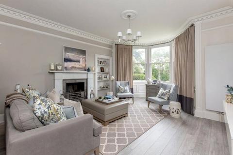 undefined, Murrayfield Gardens, Edinburgh, Midlothian