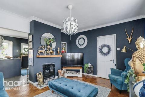 3 bedroom bungalow for sale, Saxon Avenue, Sheerness