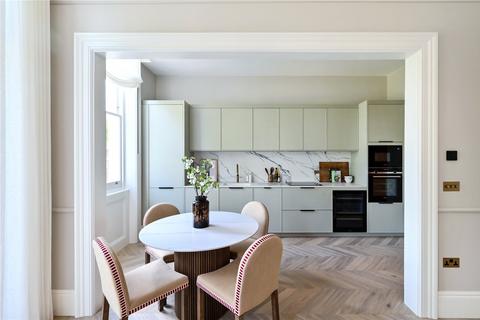 2 bedroom apartment for sale, Earl's Court Square, London, SW5
