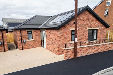 2 bedroom detached bungalow for sale, Longridge, Lancashire PR3
