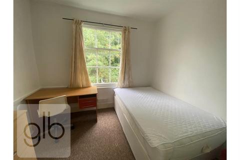 undefined, Binswood Avenue, Leamington Spa CV32