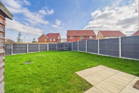 4 bedroom townhouse for sale, Lady Road, Thurston