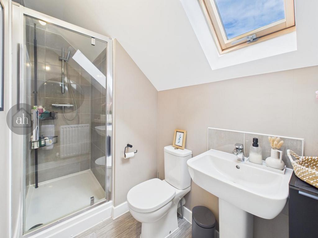Ensuite