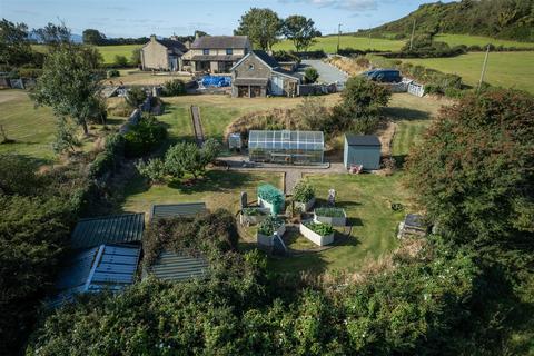 undefined, Ty Mawr, Llanddona