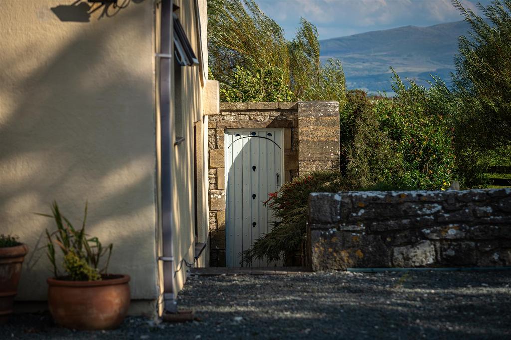 Exterior - Ty Mawr, Llanddona-53.jpg