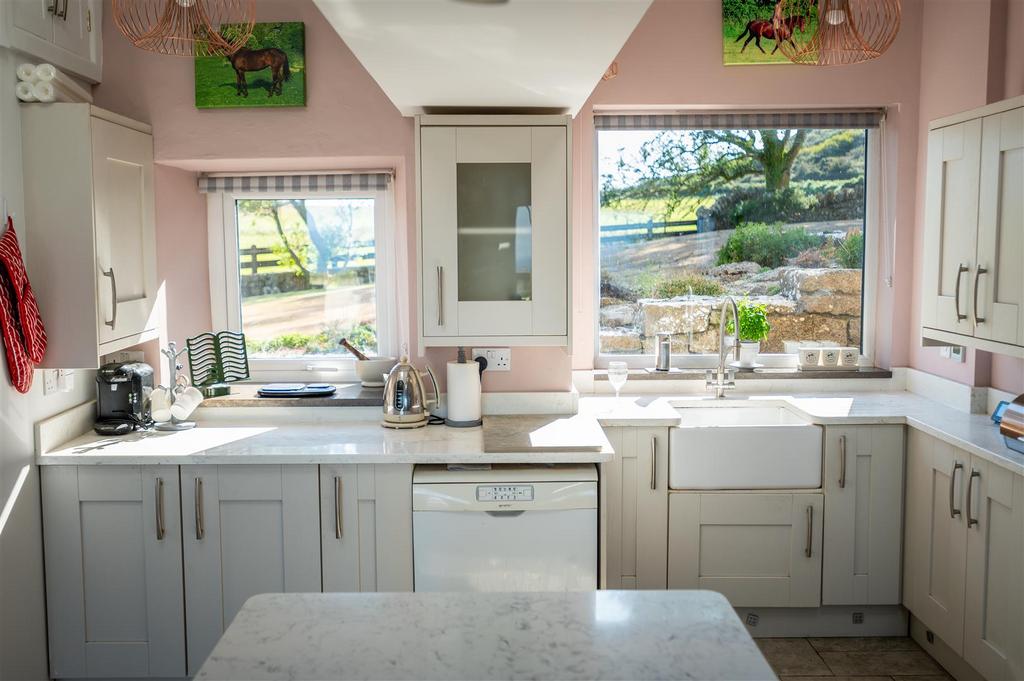 Interior - Ty Mawr, Llanddona-36.jpg