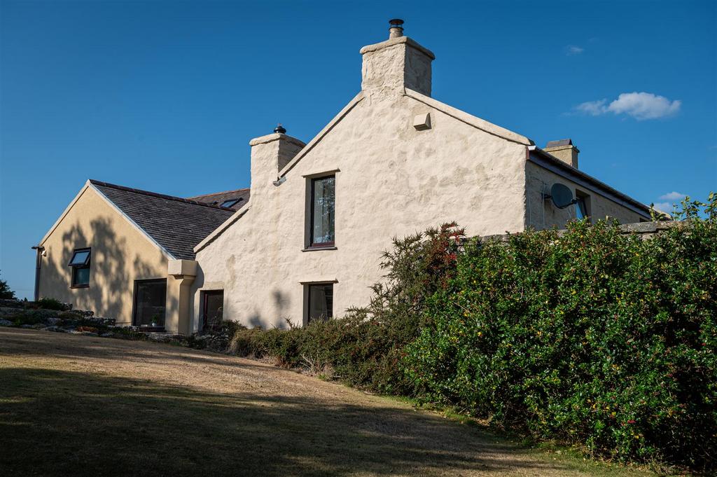 Exterior - Ty Mawr, Llanddona-37.jpg