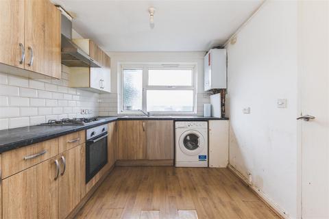 31 Carroll Close, London, E15 1RS