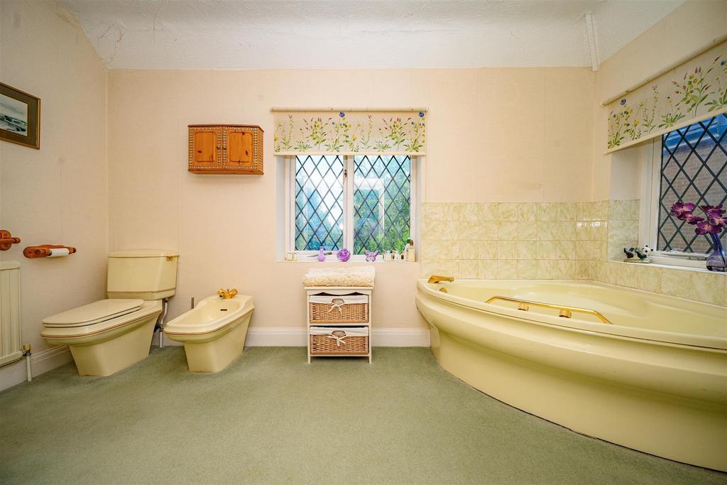 En Suite To Master