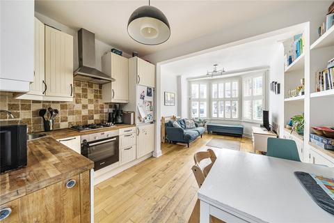 2 bedroom apartment for sale, North View Road, London, N8