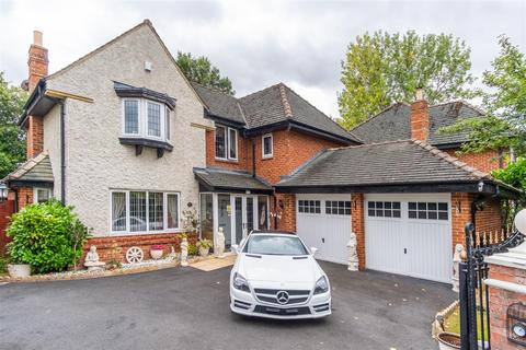 Woodfold, Preston PR1