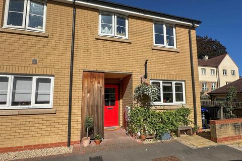 Cole Close, Malmesbury
