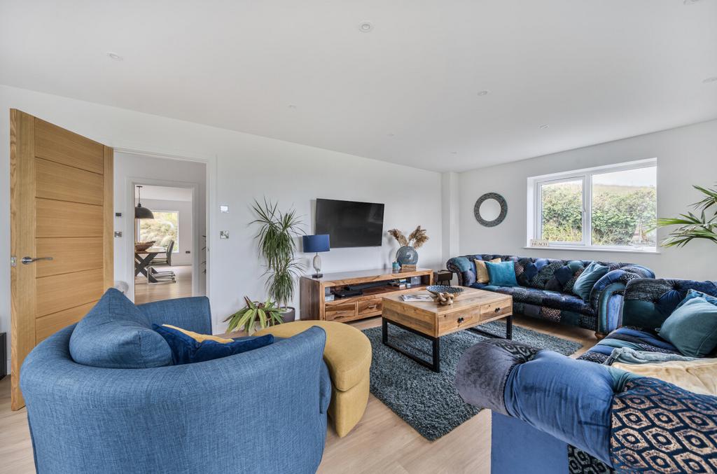 1345557-12-68b851...