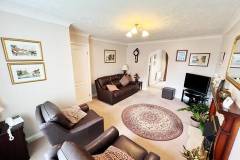 3 bedroom detached house for sale, Cragside Close, Spennymoor