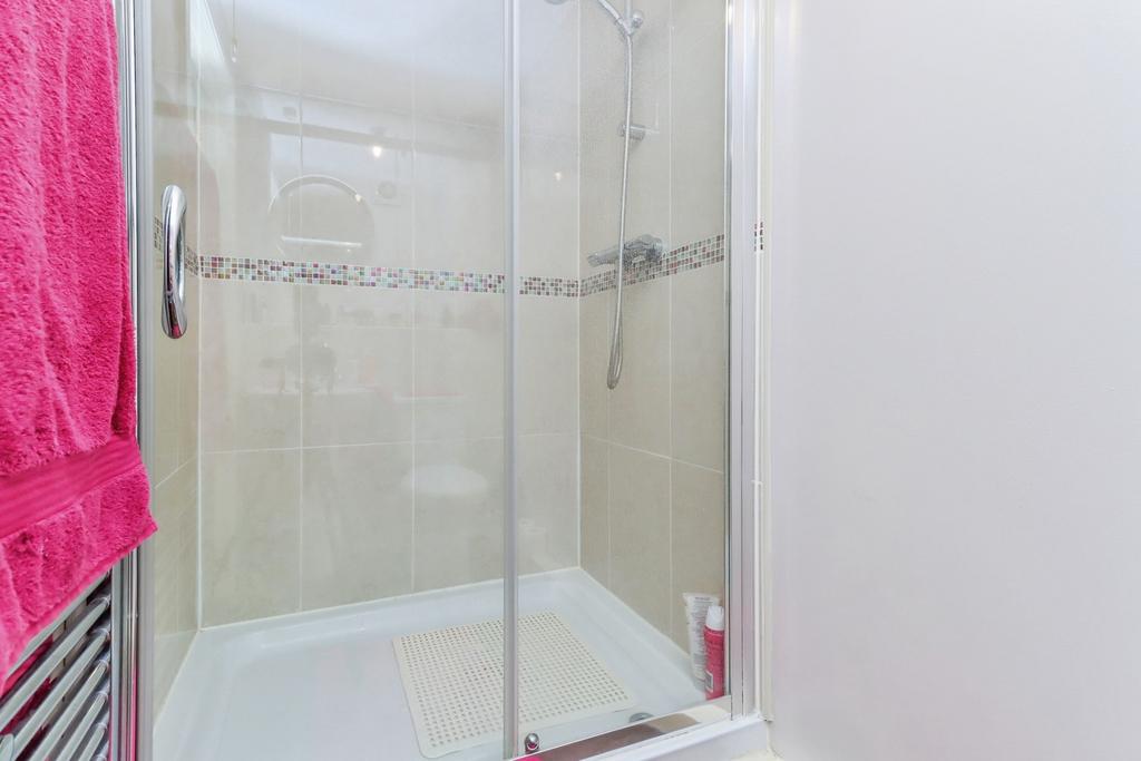 Ensuite 2