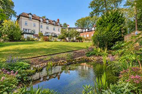 3 bedroom duplex for sale, Kings Crescent, Winchester SO22