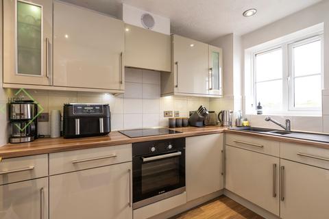 undefined, Bren Court, Enfield EN3