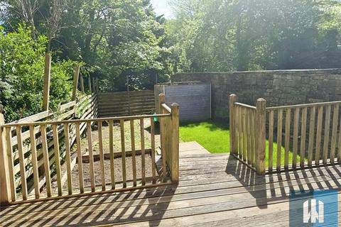 undefined, Nabcroft Lane, Crosland Moor, Huddersfield, HD4