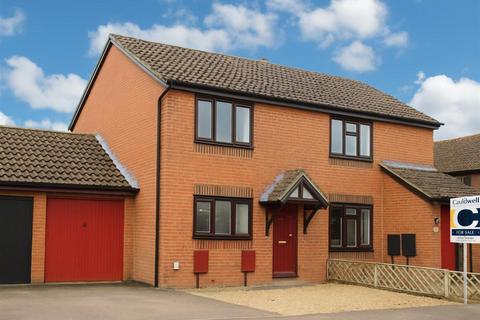 undefined, Gabriel Close, Browns Wood, Milton Keynes
