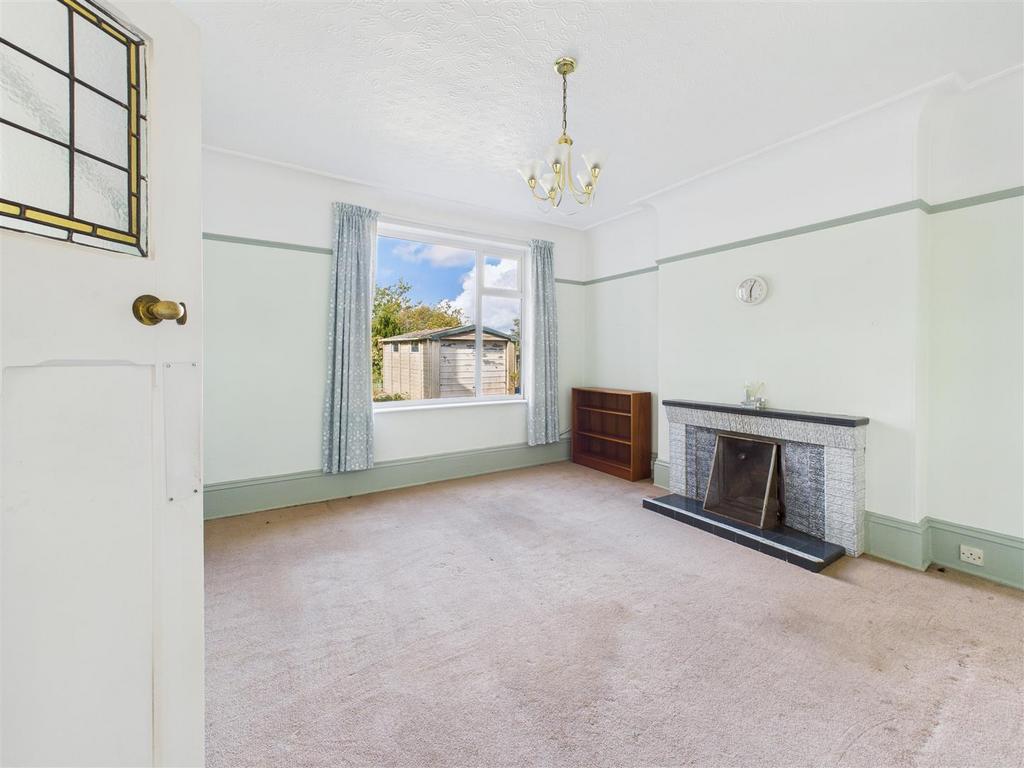 CAM04279 G0-PR0187-STILL045.jpg