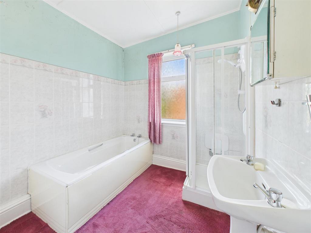 CAM04279 G0-PR0187-STILL057.jpg