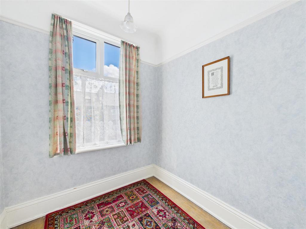 CAM04279 G0-PR0187-STILL069.jpg