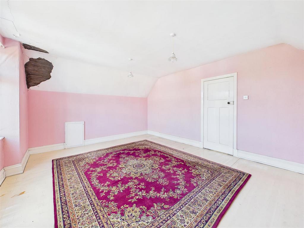 CAM04279 G0-PR0187-STILL075.jpg