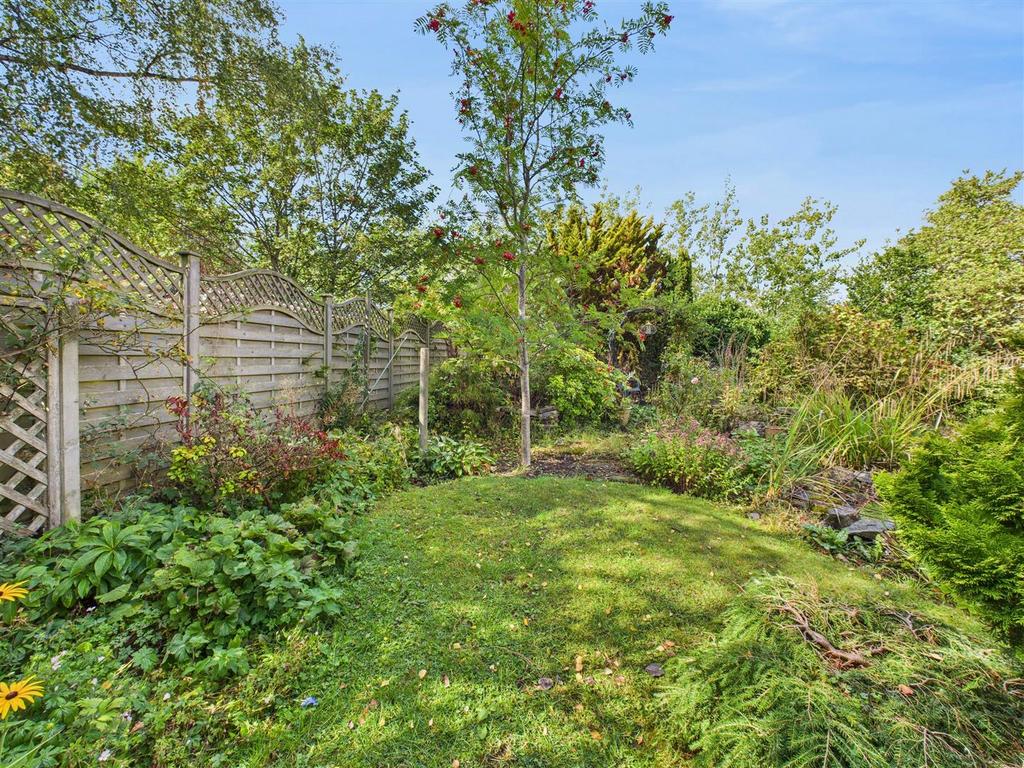 CAM04279 G0-PR0187-STILL017.jpg