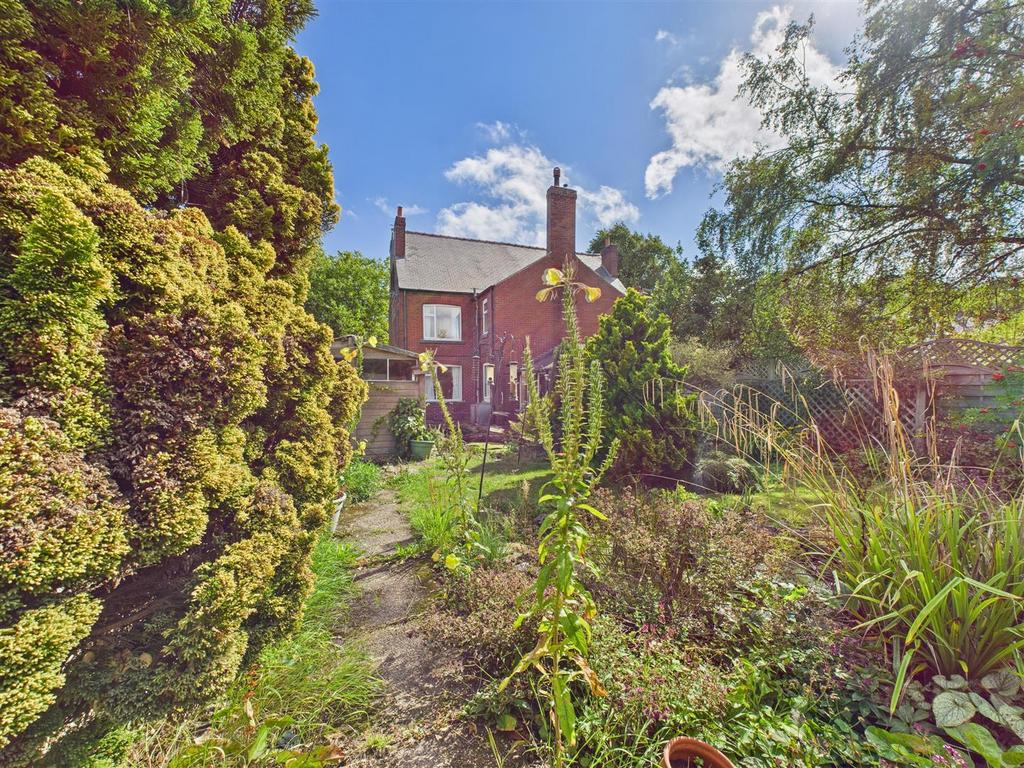 CAM04279 G0-PR0187-STILL019.jpg