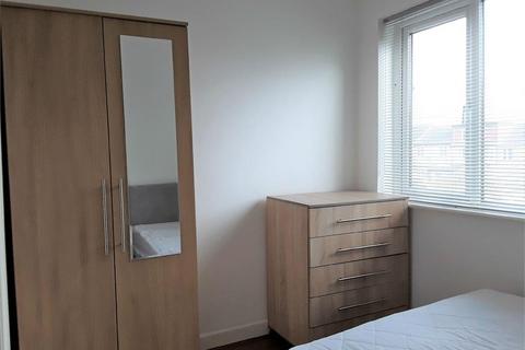 Property to rent, Victoria Road, Ruislip