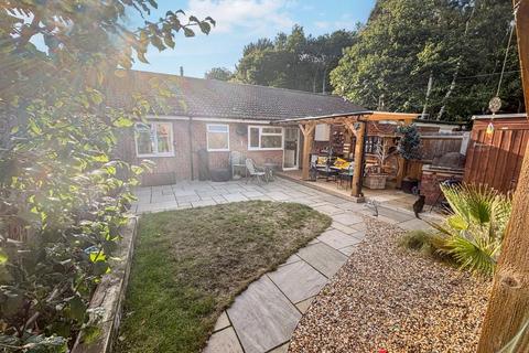 2 bedroom bungalow for sale, Laburnum Avenue, Mildenhall IP28