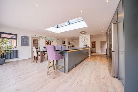 undefined, Widney Lane, Solihull, B91