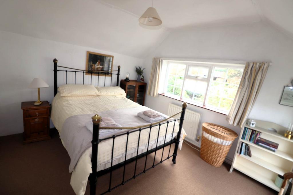 Bedroom db