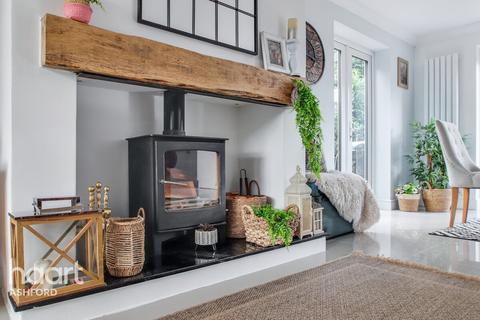 5 bedroom detached house for sale, The Forstal, Ashford