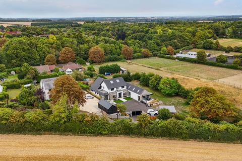 2 Main Road, Littleton, Winchester, SO22 6PS