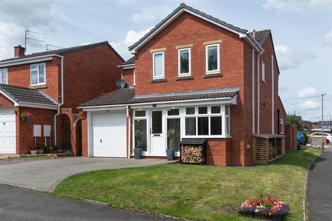 8 Eclipse Road, Alcester, B49 5EH
