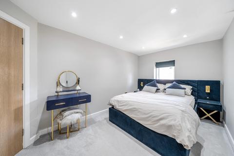 undefined, Balmoral House, 1 Hadleigh Grove, Coulsdon, CR5