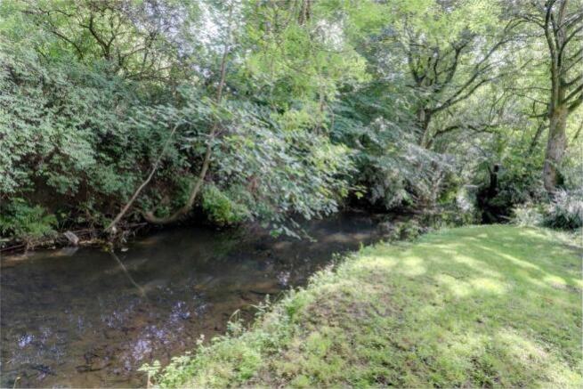 36060 CNS220486 IMG 28 0000 max 656x437