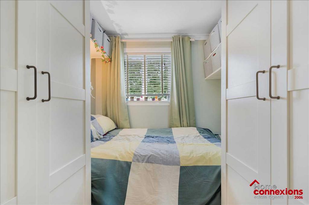Bedroom Three (2)