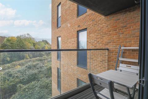 undefined, Smitham Court, 31 Leaden Hill,Coulsdon