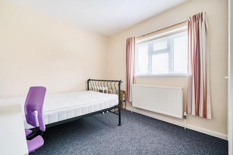 51 Minden Way, Winchester, SO22 4DT