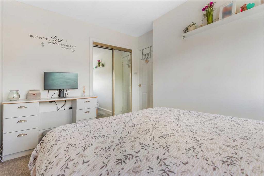 Bedroom One (2)